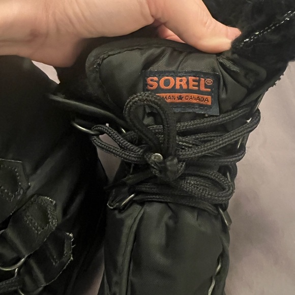 SOREL Black Snow Boots  Women’s Size 8 - Picture 9 of 16